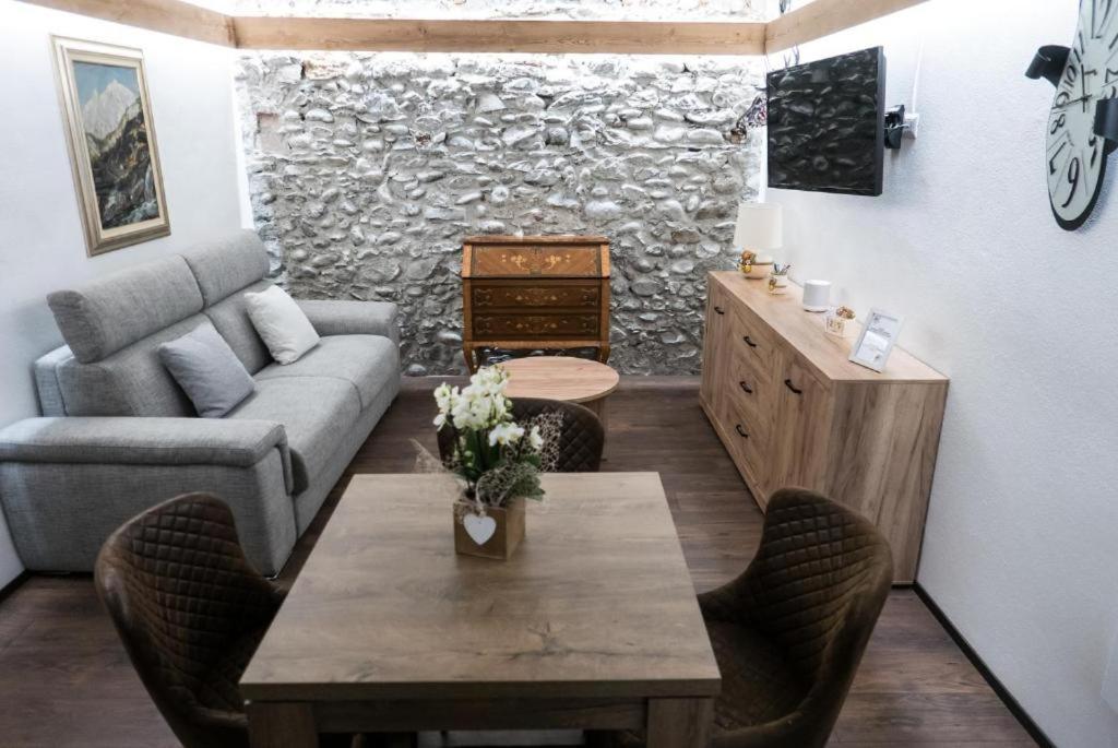 Casa Sofia Leilighet Aosta Eksteriør bilde