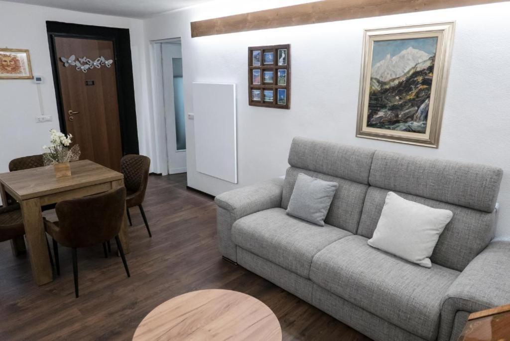 Casa Sofia Leilighet Aosta Eksteriør bilde
